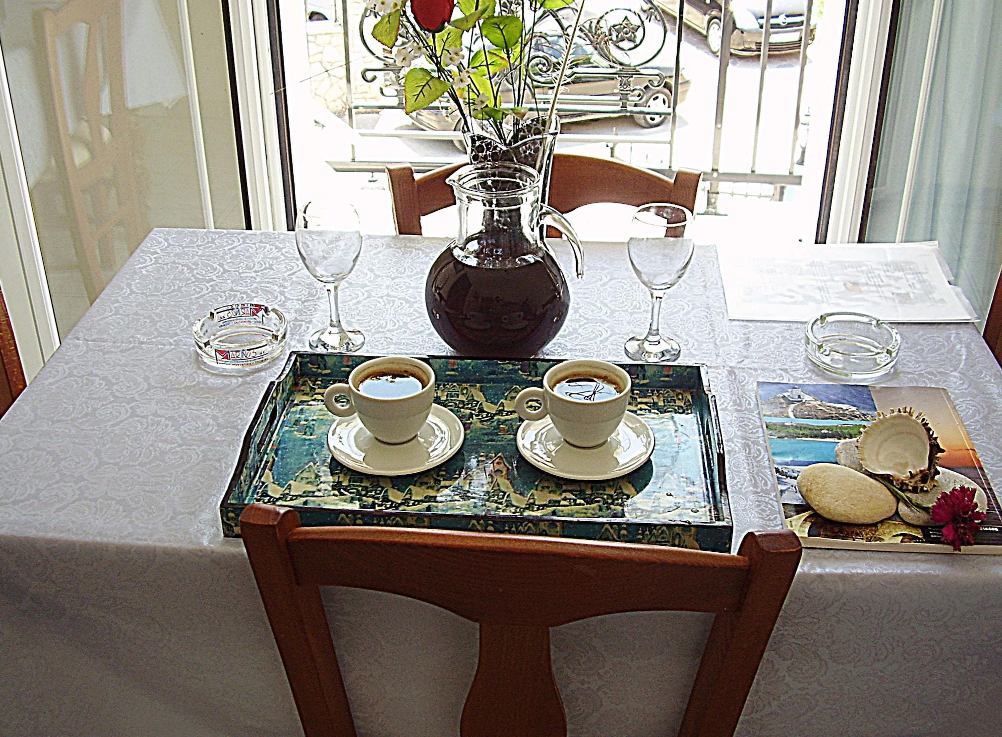 Blue Homes - Summer Escape Hotel apartamentowy Keri